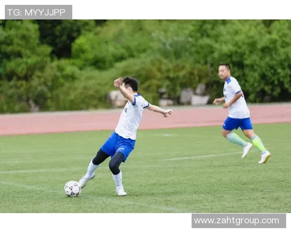 足球007即时比分实时更新助你掌握每场比赛动态尽享精彩赛事体验 足球007即时比分实时更新助你掌握每场比赛动态尽享精彩赛事体验